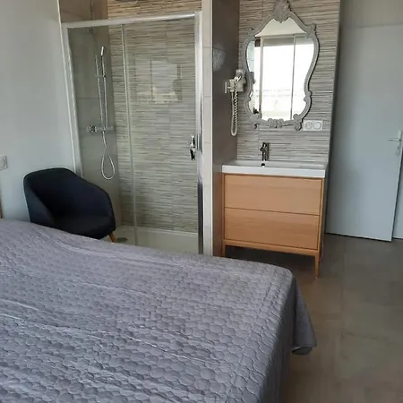 Naturiste Cap D'agde Heliopolis D 11 *